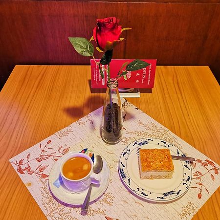 China Restaurant Hotel Lotus Ротенбург-на-Таубере Экстерьер фото
